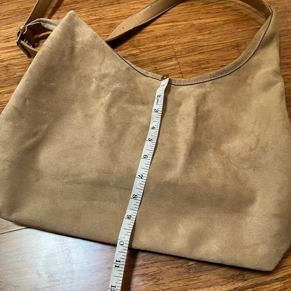 NEW! Faux Vegan Tan Beige Slouchy Suede Hobo Shoulder Bag with matching Purse - Picture 10 of 14
